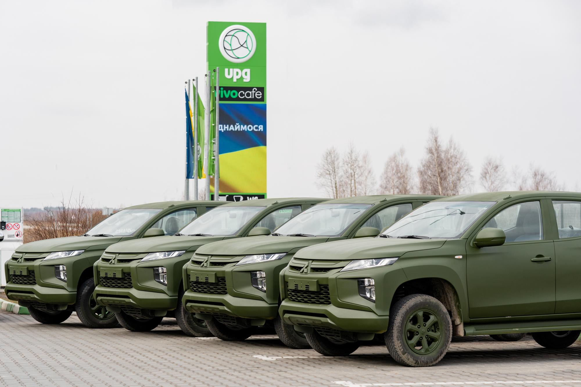 Еще 20 пикапов для ВСУ: сеть UPG отмечает 20-летие, укрепляя оборону страны